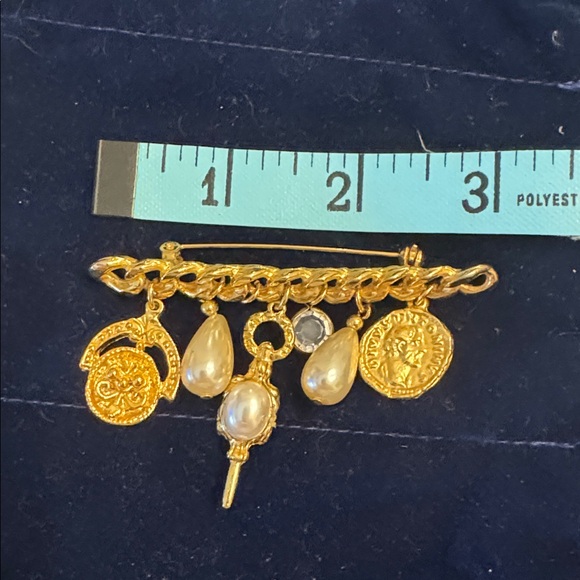 Coin & pearl like charms on a gold toned pin w/ crystal 🐈⬛ - Picture 7 of 7